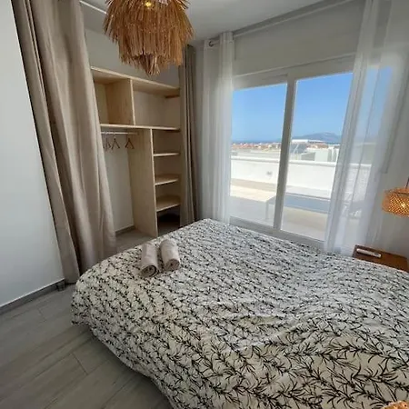 Vista Apartment *